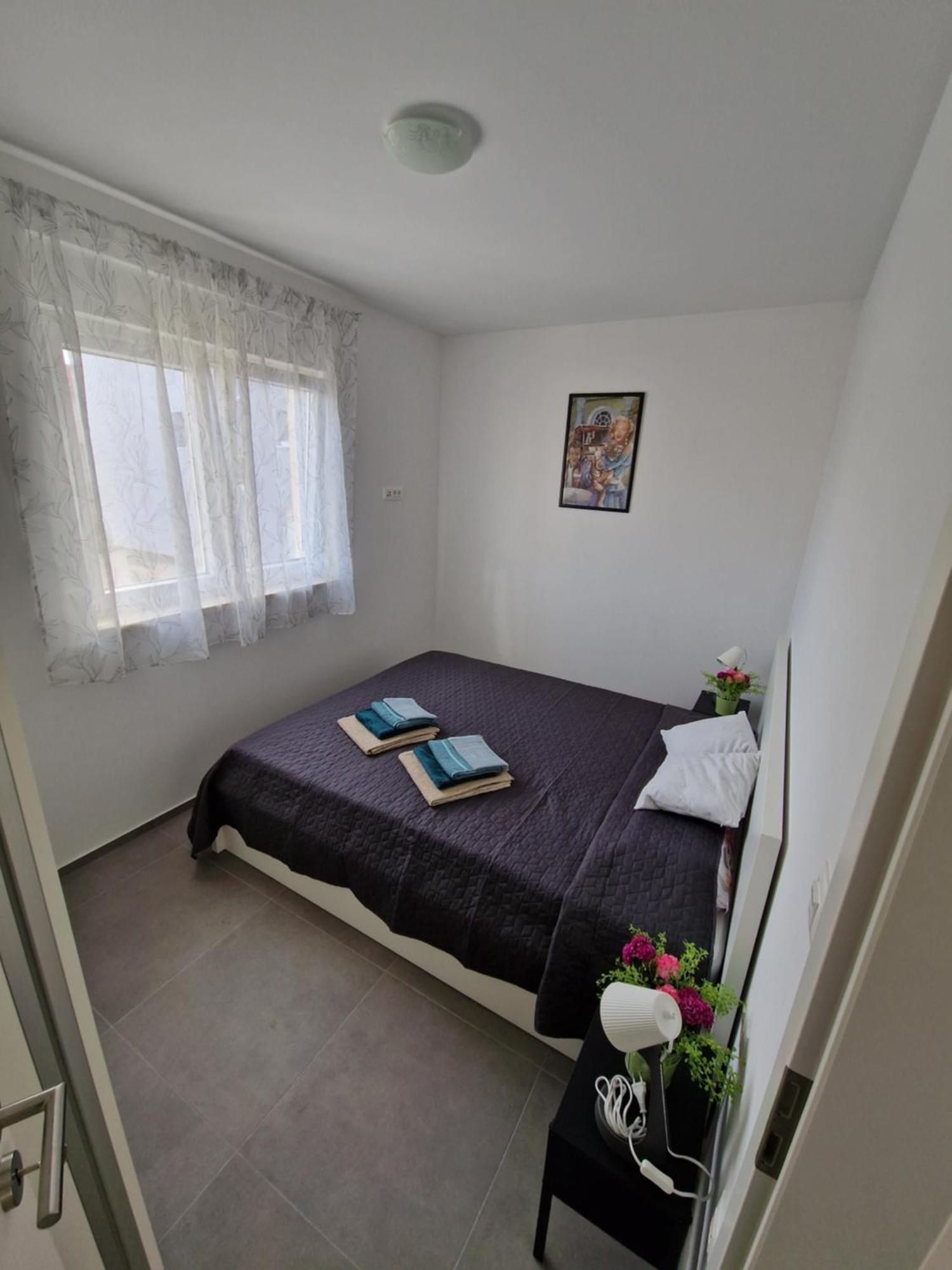 Apartment Dobby *